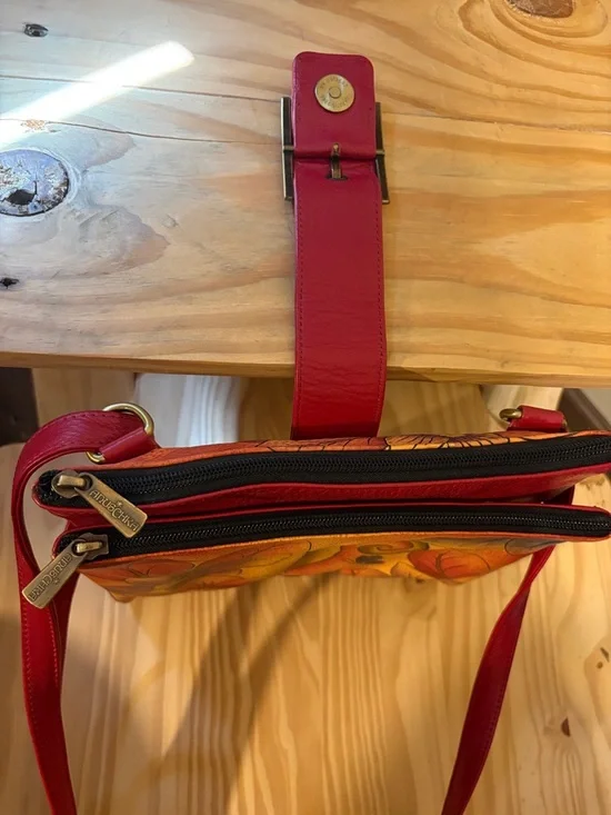 Anuschka Leather Floral Painted Red Crossbody Bag - Picture 5 of 10